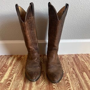 Justin cowboy boots